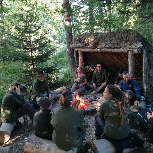 randomly picked image number 4 of outdoor class offering on wildnet