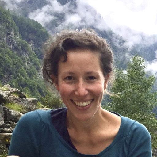 Picture of school team member Dorothea Soppa