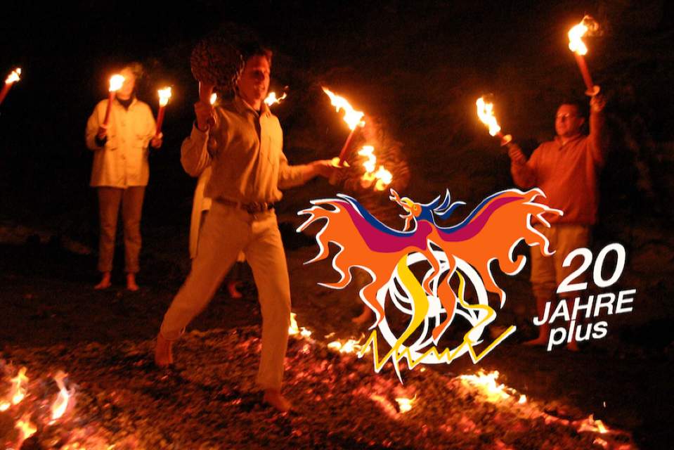 Vorschau Bild des Kurses Feuerlauf Plus - Deine Ausrichtung klar erkennen - dafür durchs Feuer gehen - verankern